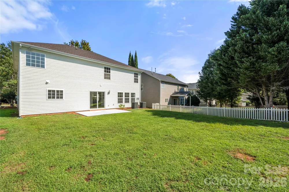 10925 Rousay Road Charlotte, NC 28278