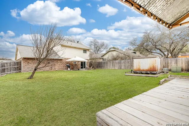 3306 Turnabout Schertz, TX 78108