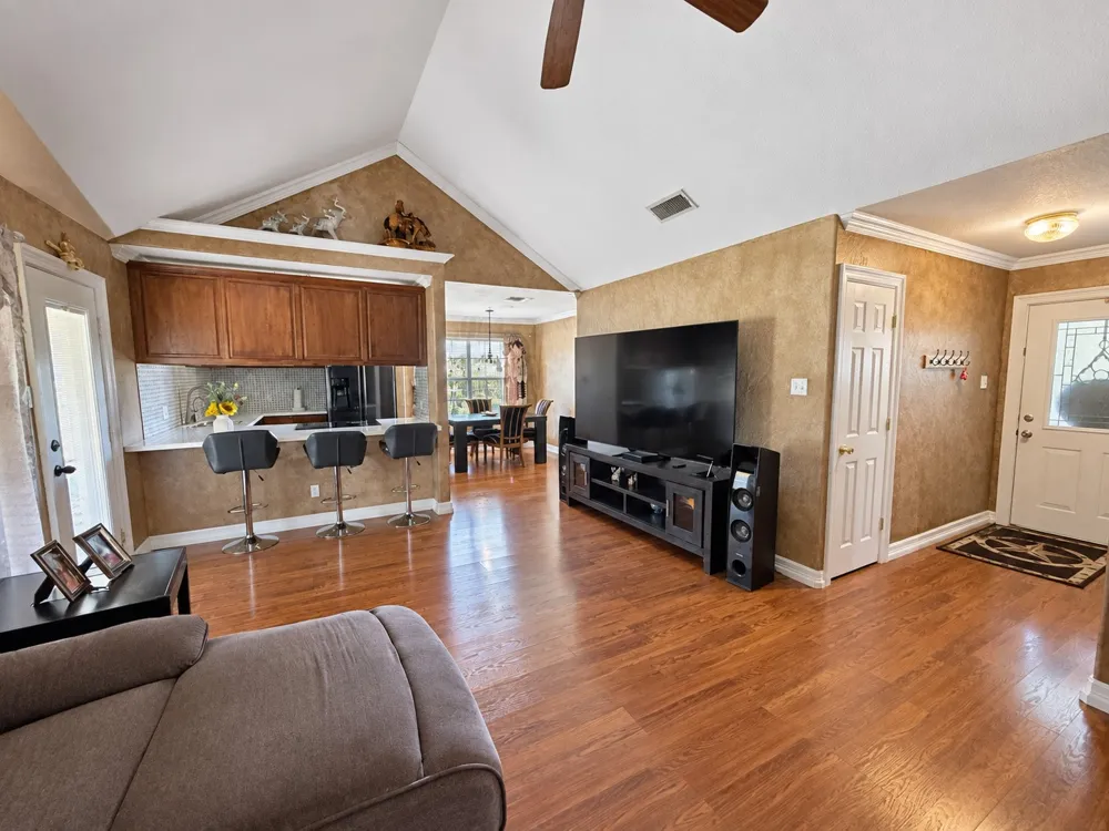 113 Westridge Drive Springtown, TX 76082