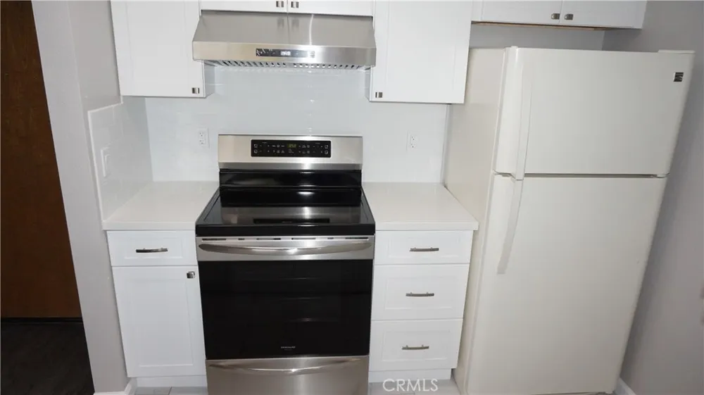 4499 Via Marisol #314 Los Angeles, CA 90042