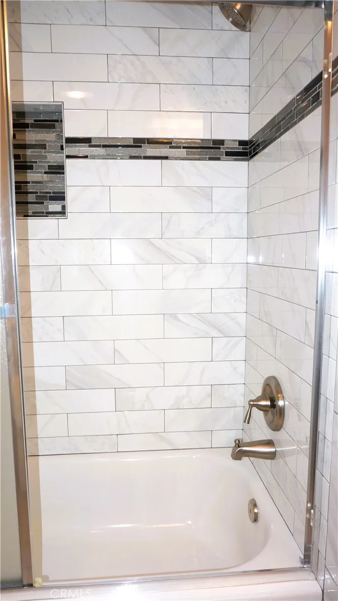 4499 Via Marisol #314 Los Angeles, CA 90042