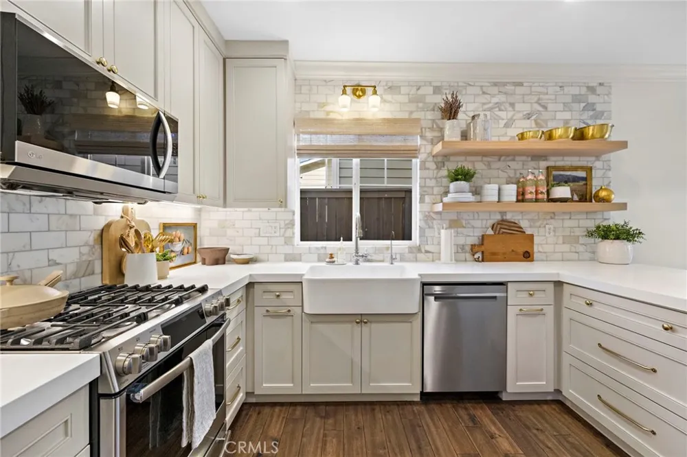 24 Fieldhouse Ladera Ranch, CA 92694