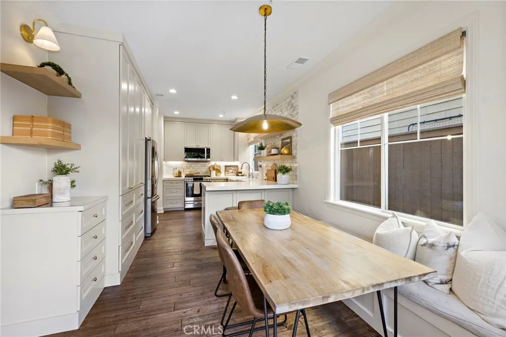24 Fieldhouse Ladera Ranch, CA 92694