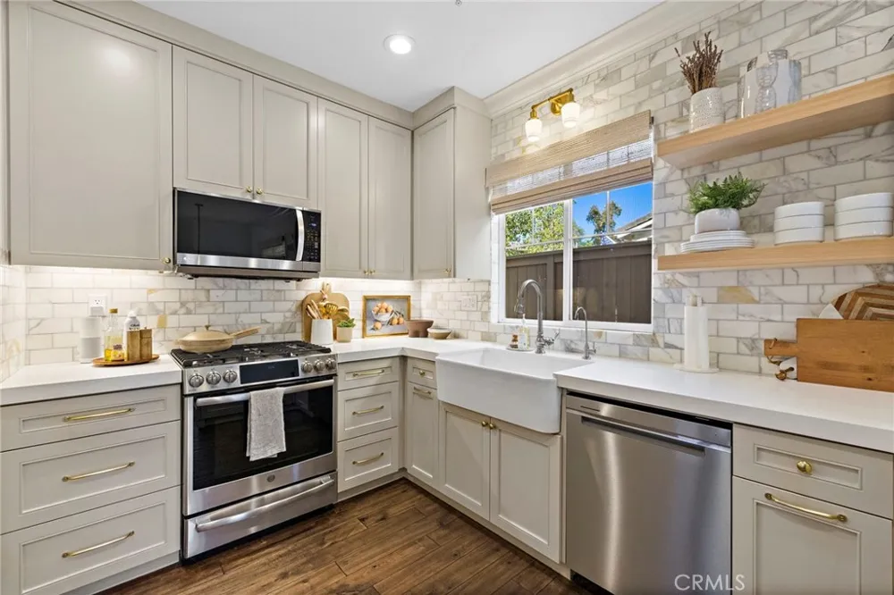 24 Fieldhouse Ladera Ranch, CA 92694