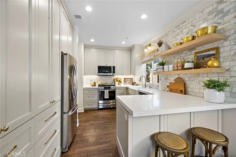 24 Fieldhouse Ladera Ranch, CA 92694