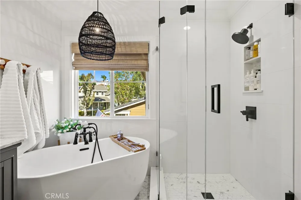 24 Fieldhouse Ladera Ranch, CA 92694