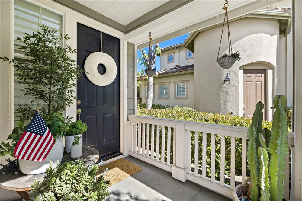 24 Fieldhouse Ladera Ranch, CA 92694