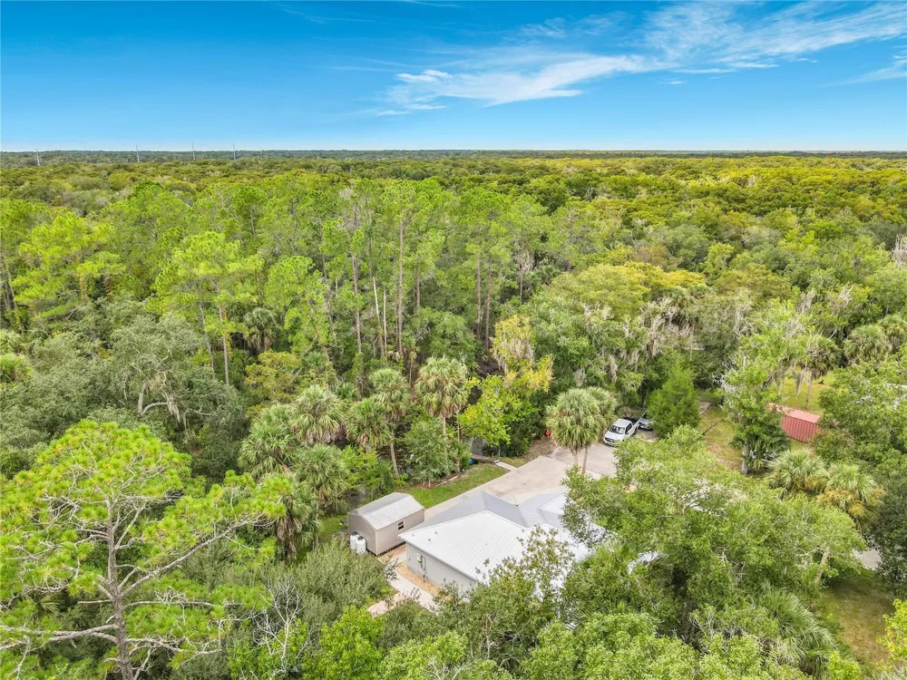 2863 CANAL ROAD Deland, FL 32720
