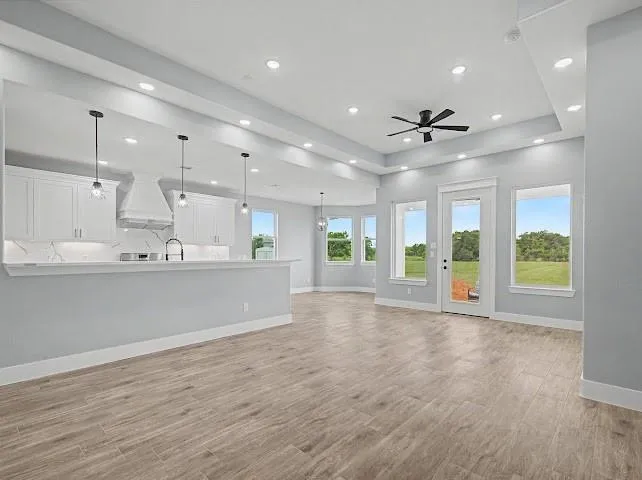 1220 Appaloosa Circle Angleton, TX 77515