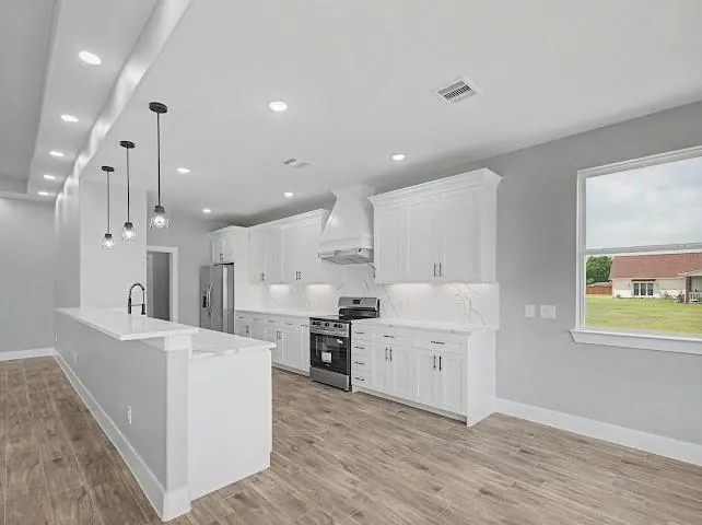1220 Appaloosa Circle Angleton, TX 77515