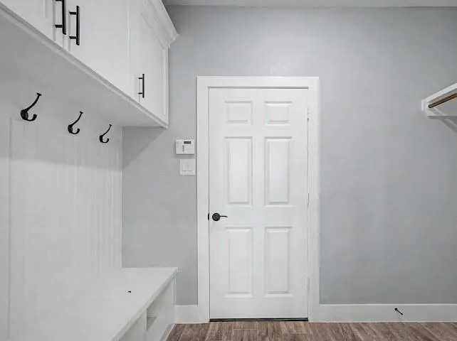 1220 Appaloosa Circle Angleton, TX 77515