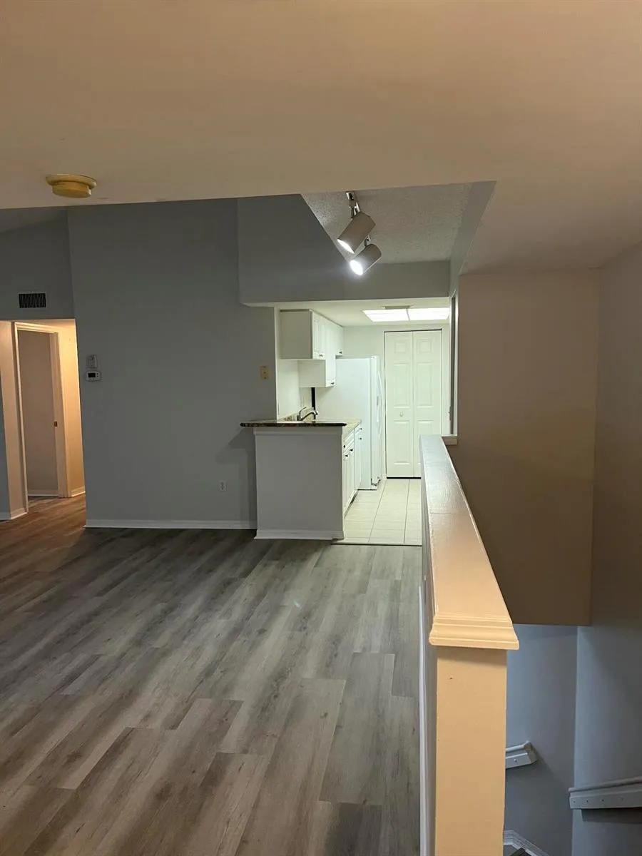1200 Crestwood Court S #1206 Royal Palm Beach, FL 33411