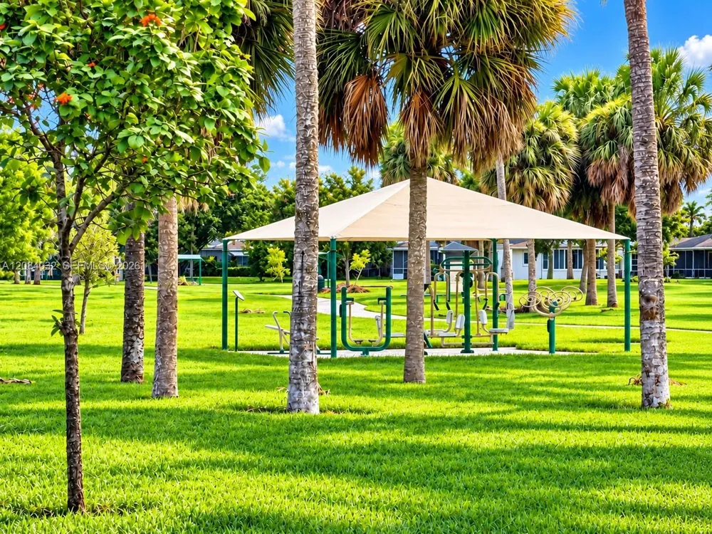 4719 NW 44th Ct Tamarac, FL 33319