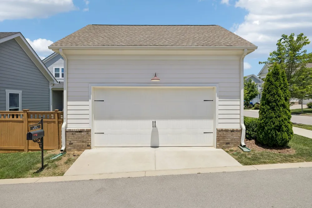 201 Moray Ct Franklin, TN 37064