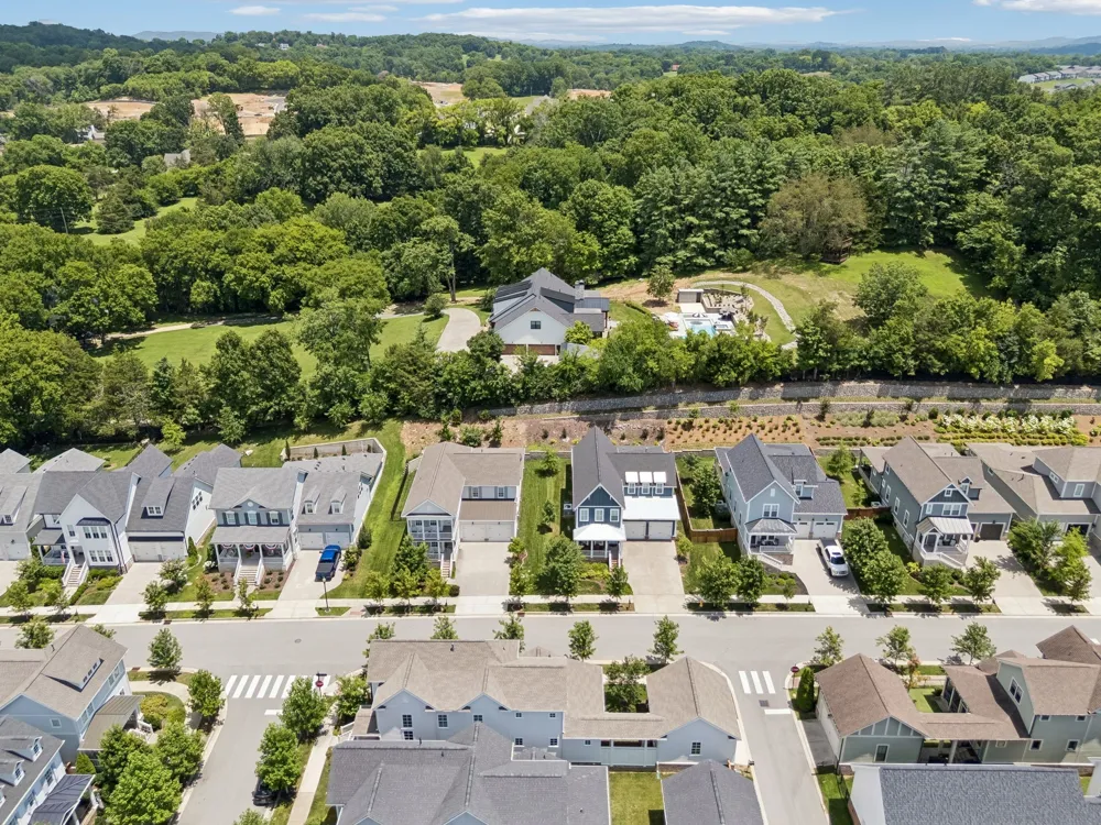 201 Moray Ct Franklin, TN 37064