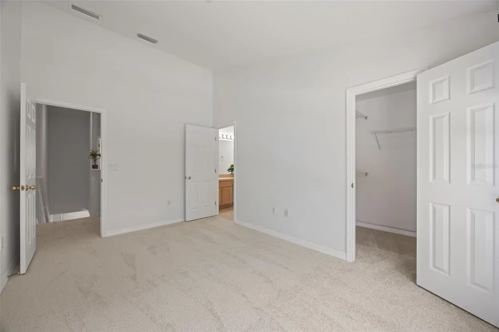 11608 DECLARATION DRIVE Tampa, FL 33635