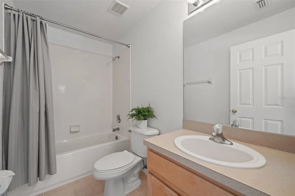 11608 DECLARATION DRIVE Tampa, FL 33635