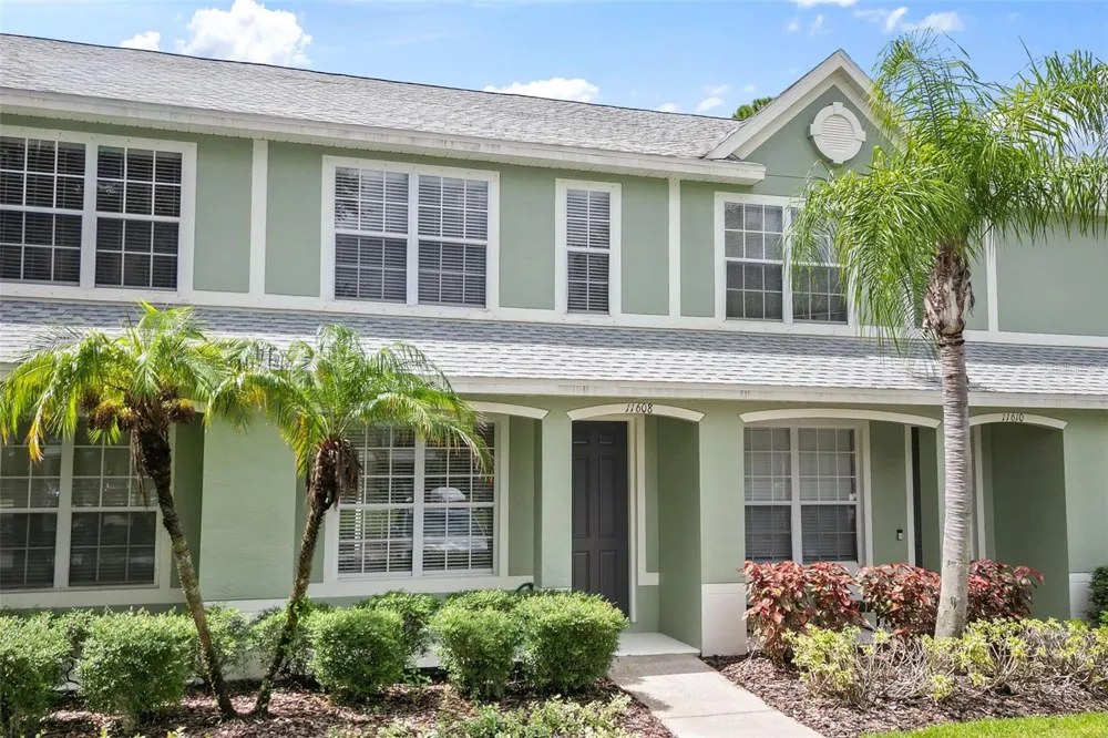 11608 DECLARATION DRIVE Tampa, FL 33635