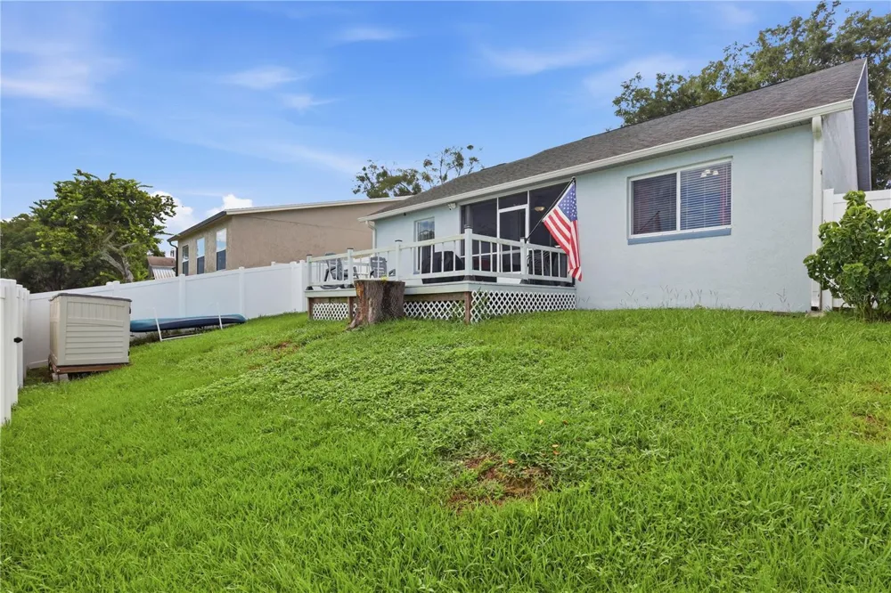 2489 LAKE JACKSON CIRCLE Apopka, FL 32703