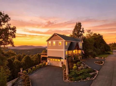 427 Ridge Peak View