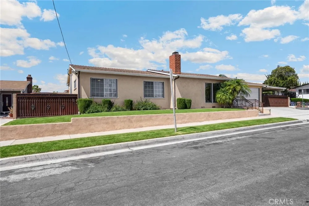 12205 S Halldale Los Angeles, CA 90047
