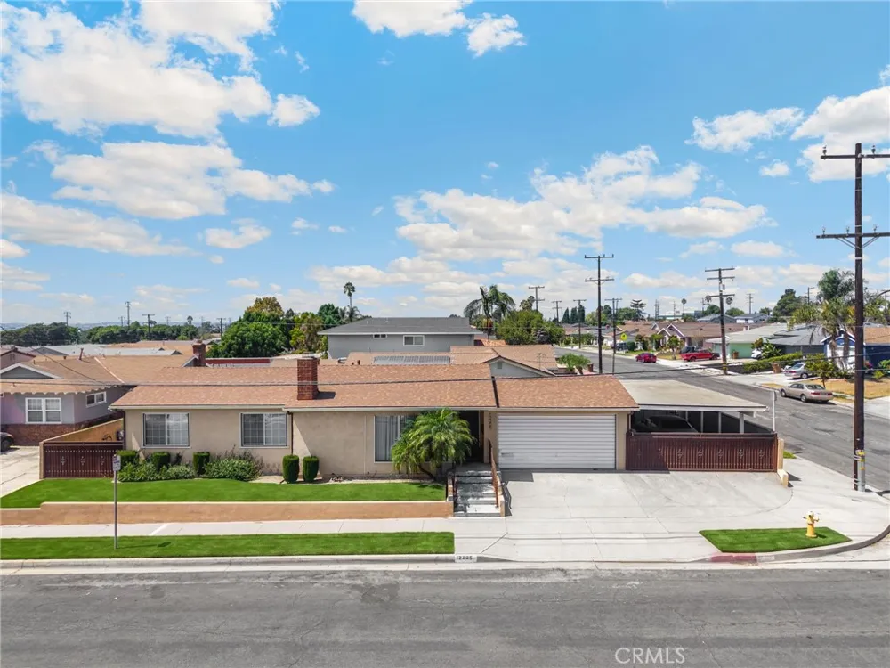 12205 S Halldale Los Angeles, CA 90047
