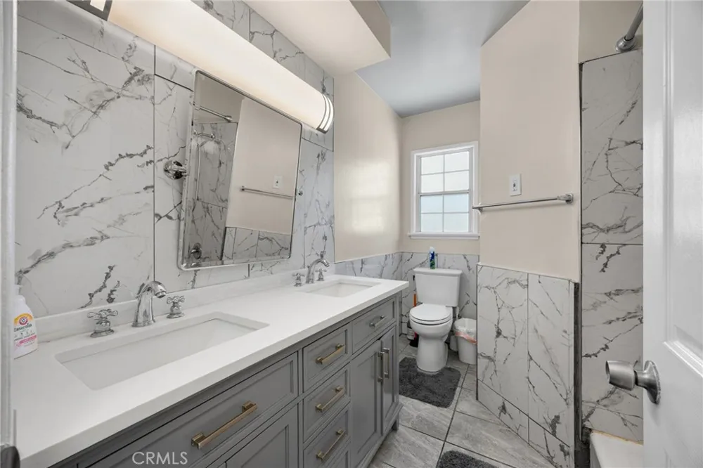 12205 S Halldale Los Angeles, CA 90047