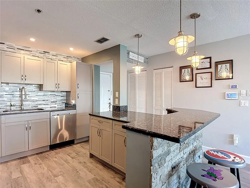 5722 BISCAYNE COURT #304 New Port Richey, FL 34652