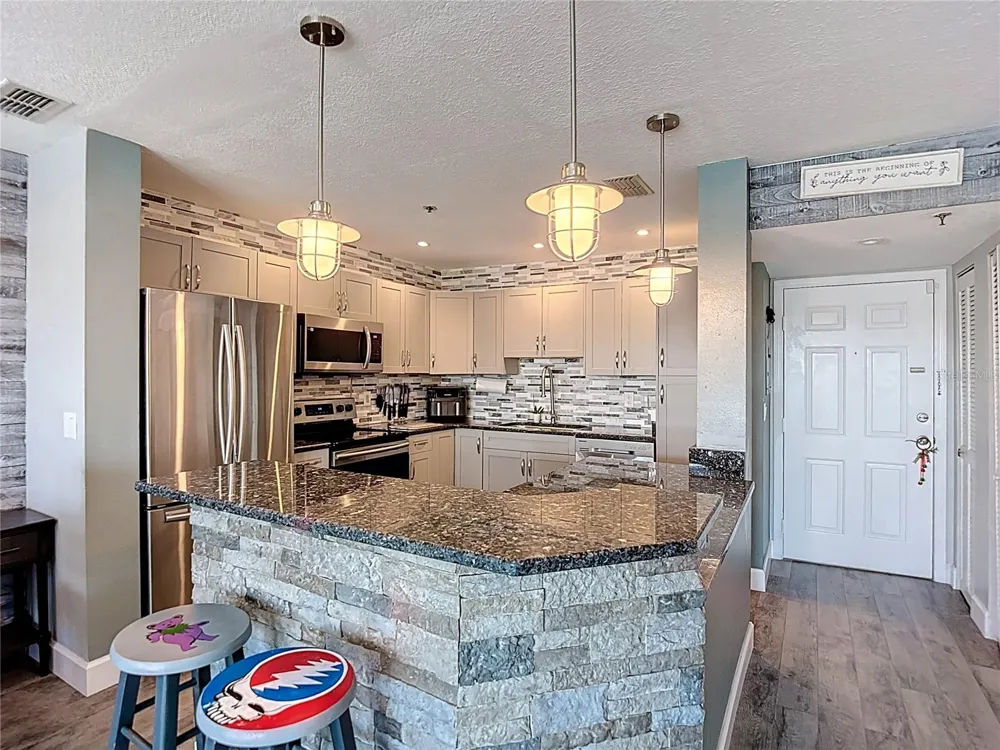 5722 BISCAYNE COURT #304 New Port Richey, FL 34652