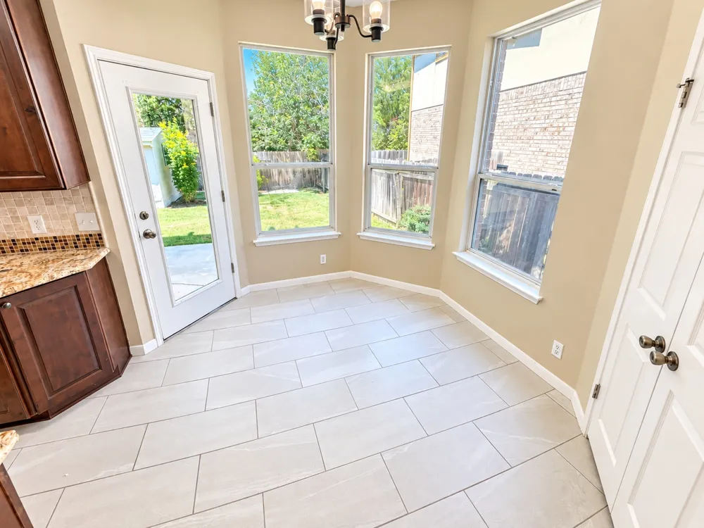 16827 Tortoise Street Round Rock, TX 78664