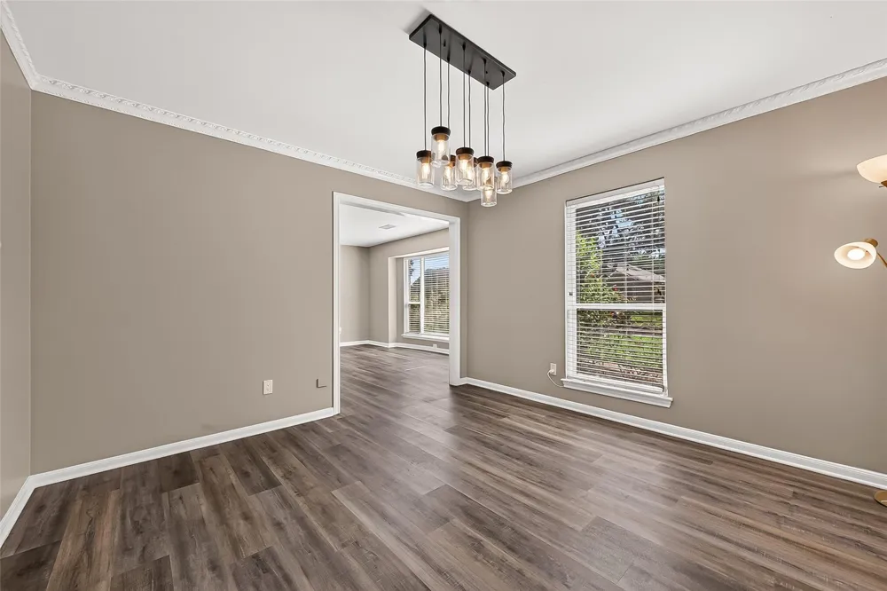 919 Longview Drive Sugar Land, TX 77478
