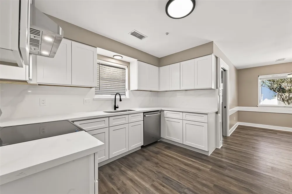 919 Longview Drive Sugar Land, TX 77478