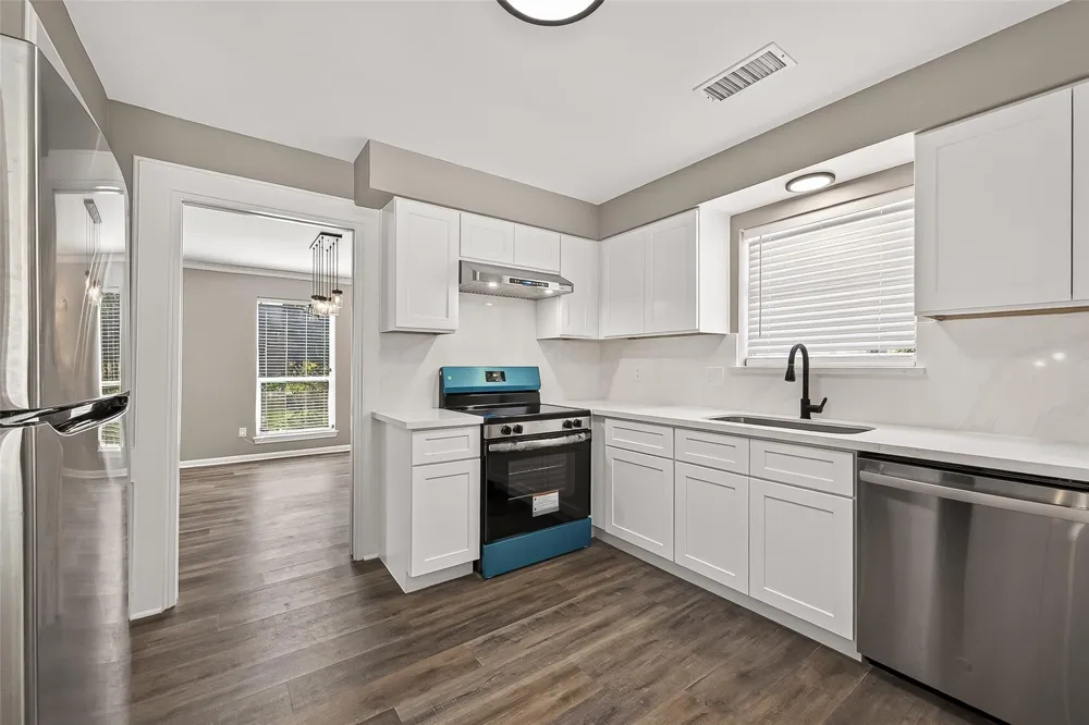 919 Longview Drive Sugar Land, TX 77478