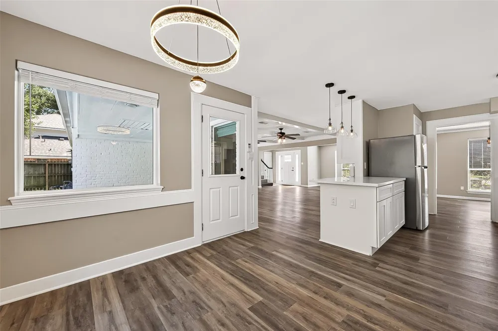 919 Longview Drive Sugar Land, TX 77478