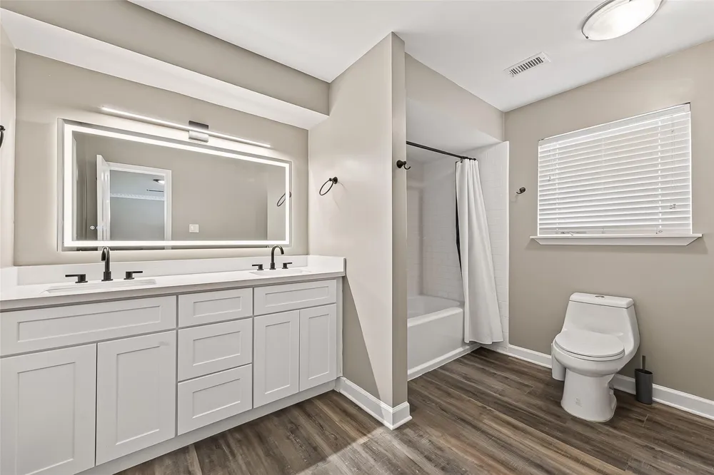 919 Longview Drive Sugar Land, TX 77478
