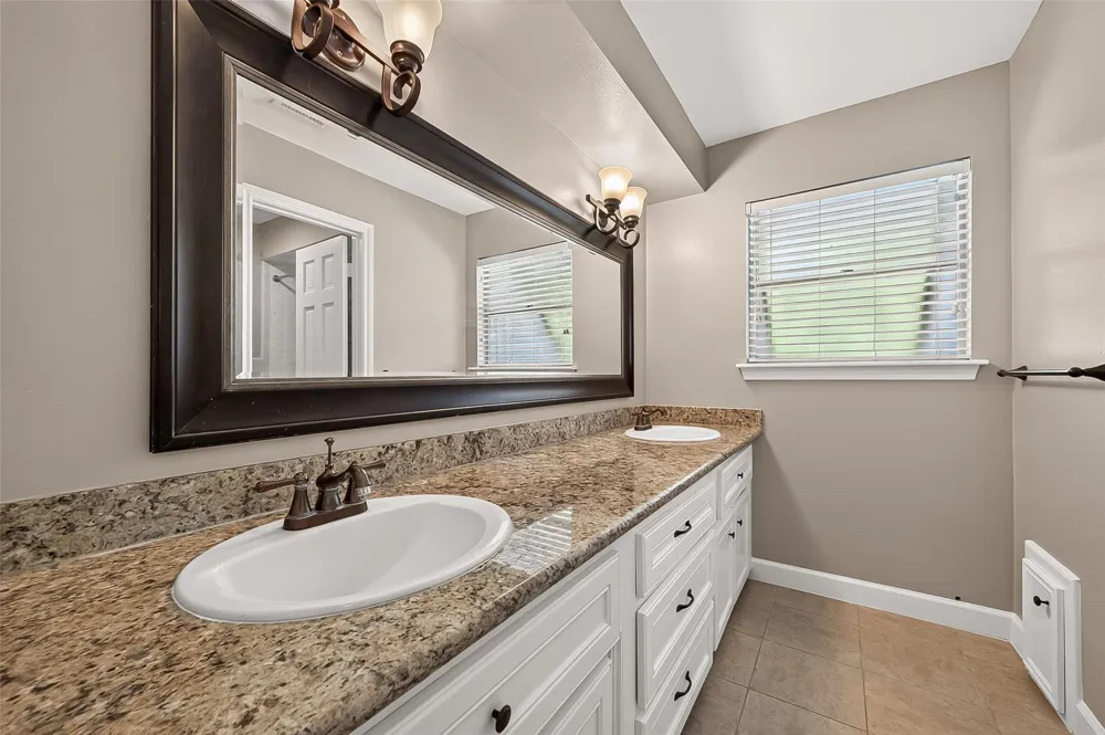919 Longview Drive Sugar Land, TX 77478