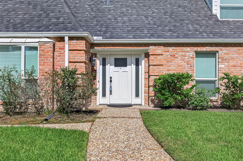 919 Longview Drive Sugar Land, TX 77478