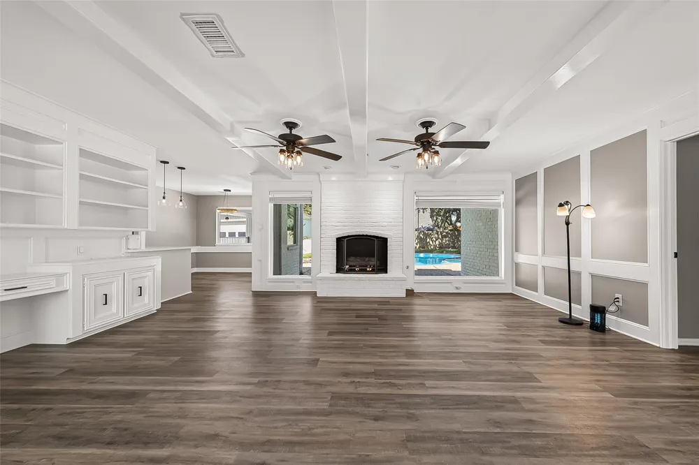 919 Longview Drive Sugar Land, TX 77478