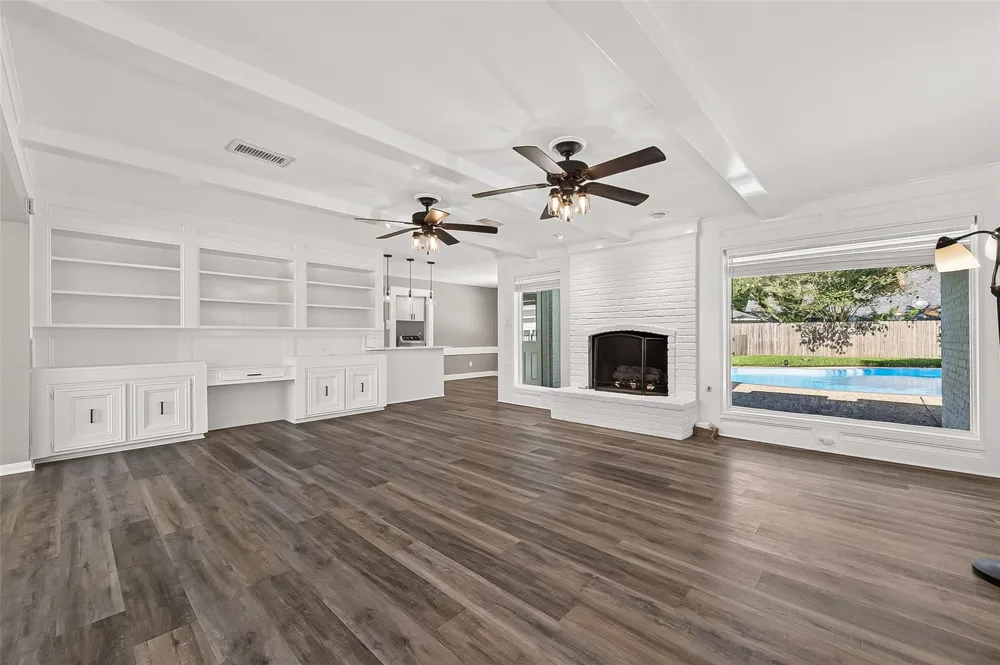 919 Longview Drive Sugar Land, TX 77478