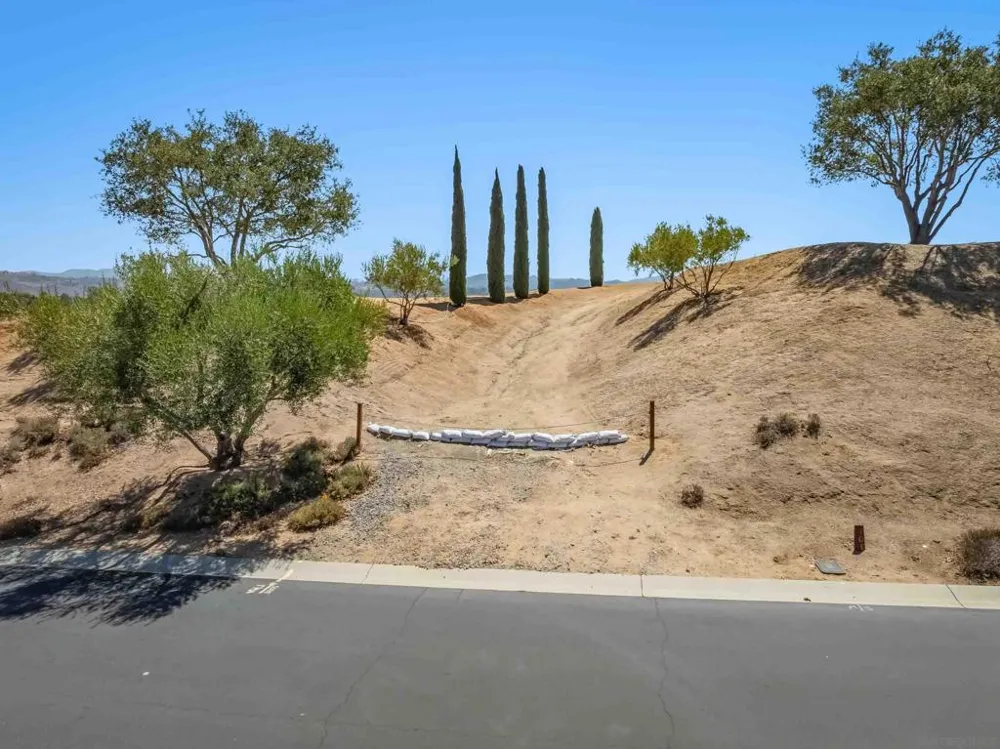 4034 Bridlewood Fallbrook, CA 92028