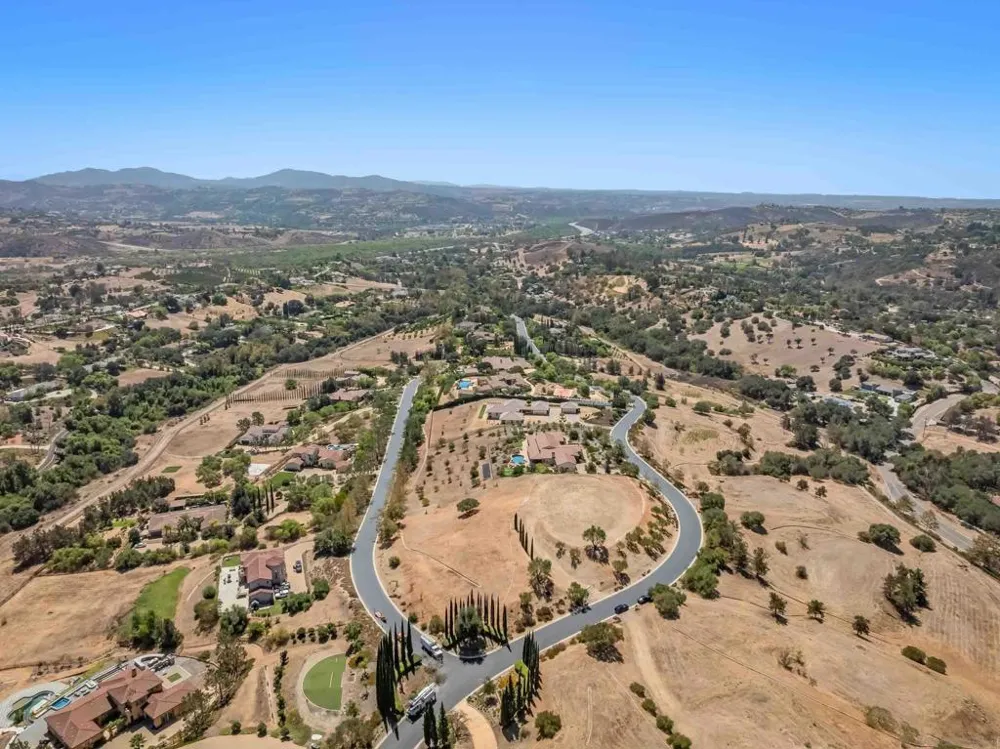 4034 Bridlewood Fallbrook, CA 92028