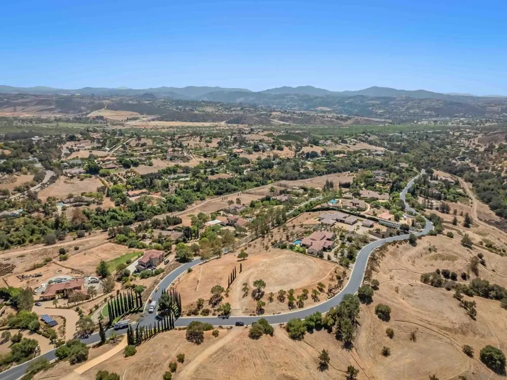 4034 Bridlewood Fallbrook, CA 92028