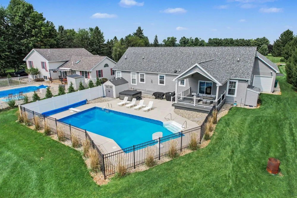 211 Adolph Shores Road Coldwater, MI 49036
