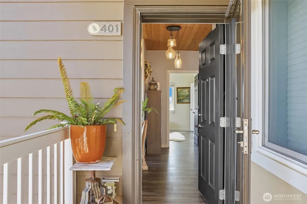 262 Oyhut Bay Boulevard SW #401 Ocean Shores, WA 98569