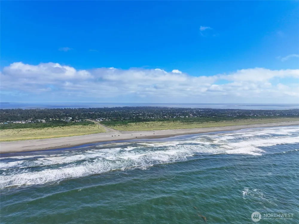 262 Oyhut Bay Boulevard SW #401 Ocean Shores, WA 98569