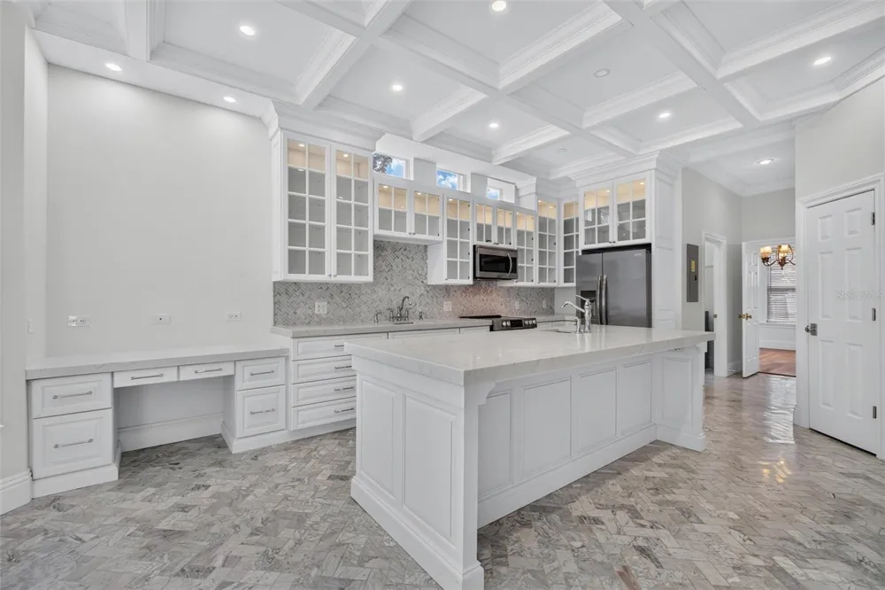 617 TEAL AVENUE Kissimmee, FL 34747