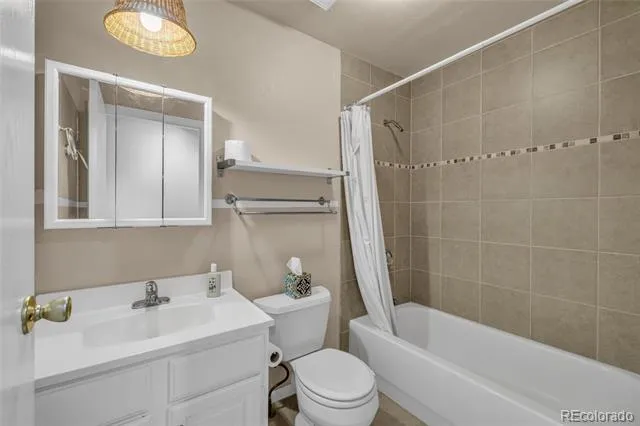 523 Gayle Street Fort Morgan, CO 80701