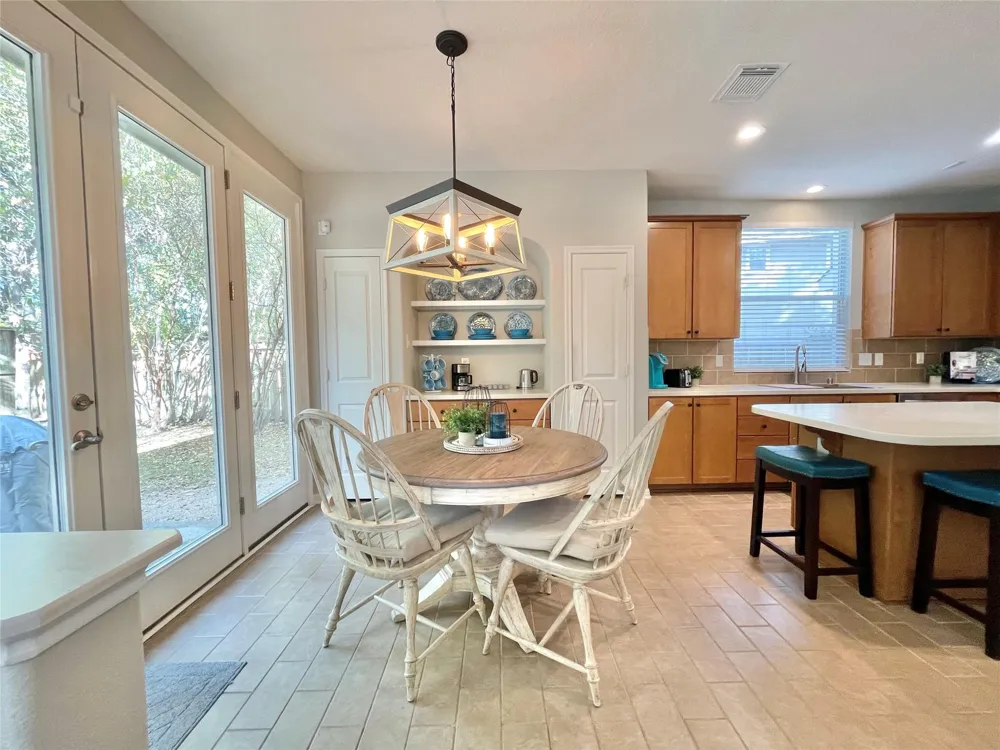 46 Flickering Sun Court The Woodlands, TX 77382