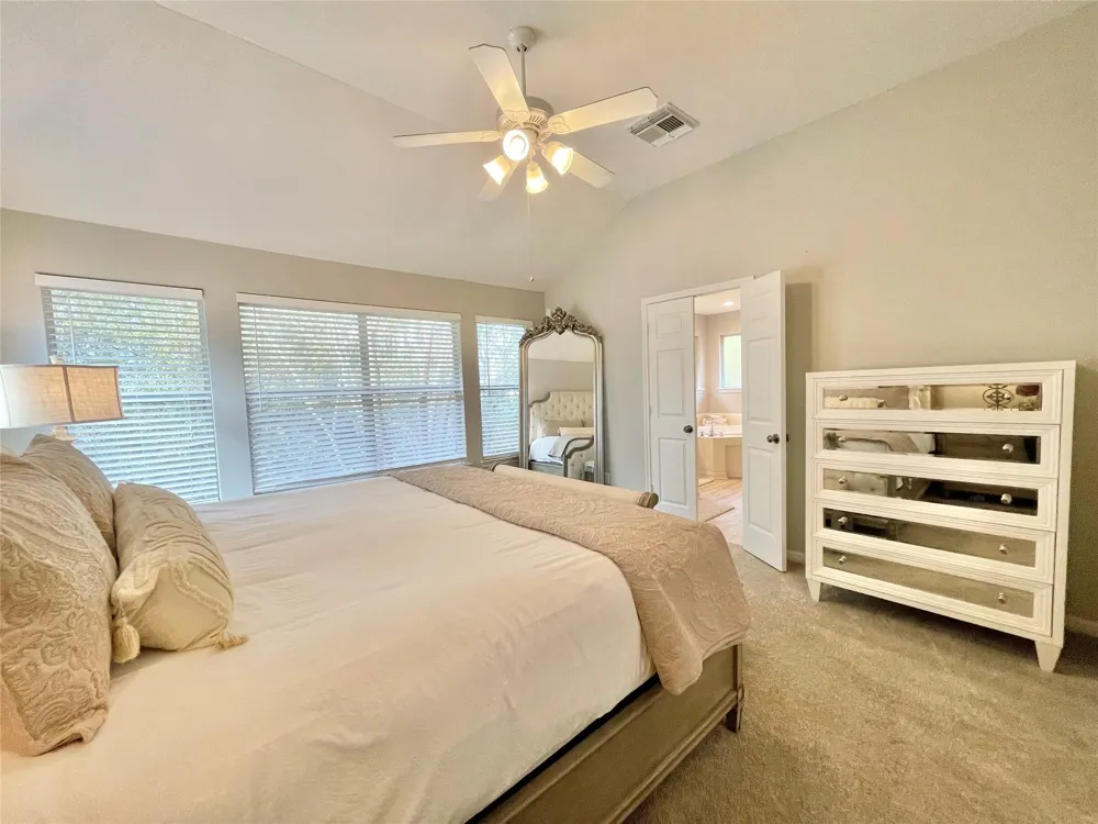 46 Flickering Sun Court The Woodlands, TX 77382