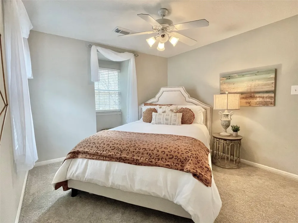 46 Flickering Sun Court The Woodlands, TX 77382